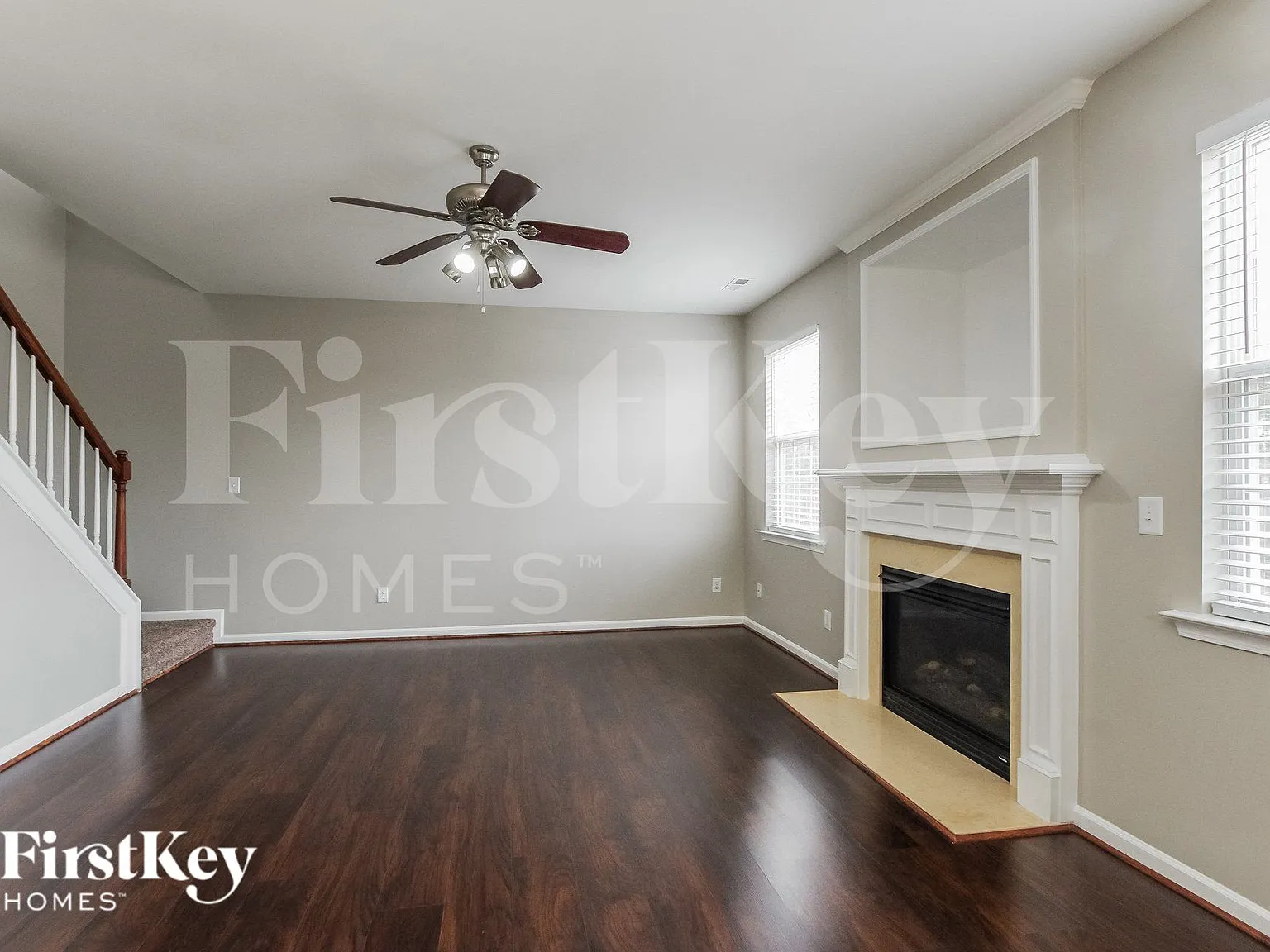 4 bed, 2.5 bath, 2363 sqft, $2,710 — Photo 2