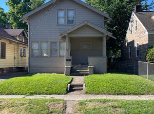 2035 Barrows St, Toledo, OH 43613