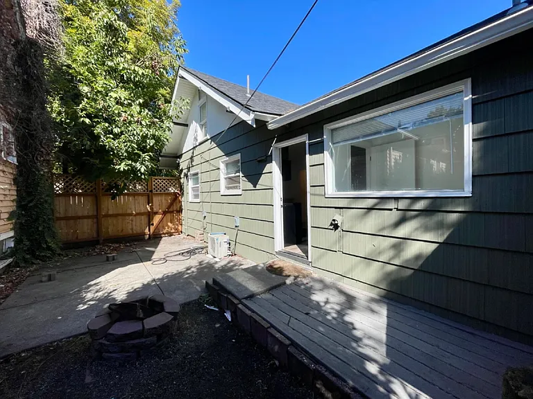 458 W 13th Ave #B — Photo 25