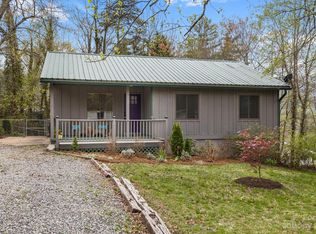104 Westview Ave, Black Mountain, NC 28711