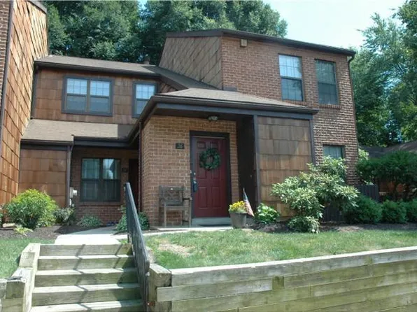 26 Hopkinson Ct, Wayne, PA 19087