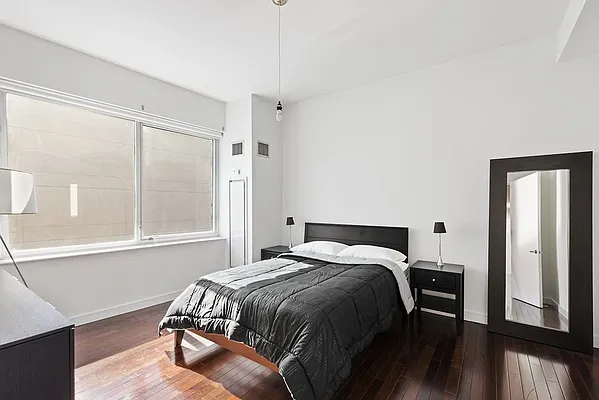 Rented by Compass | media 14