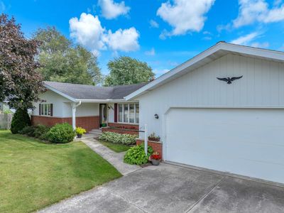 2213 Hickory Ln, NEW HOLSTEIN, WI, 53061