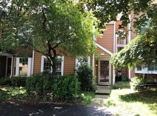 633 Danbury Ct, Newtown, PA 18940