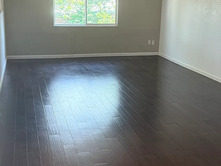 645 Osceola St — Photo 9