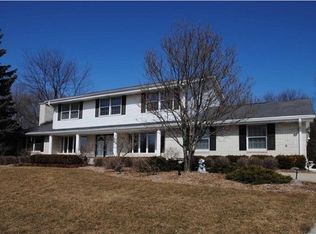 1140 Burnet St, Brookfield, WI 53005