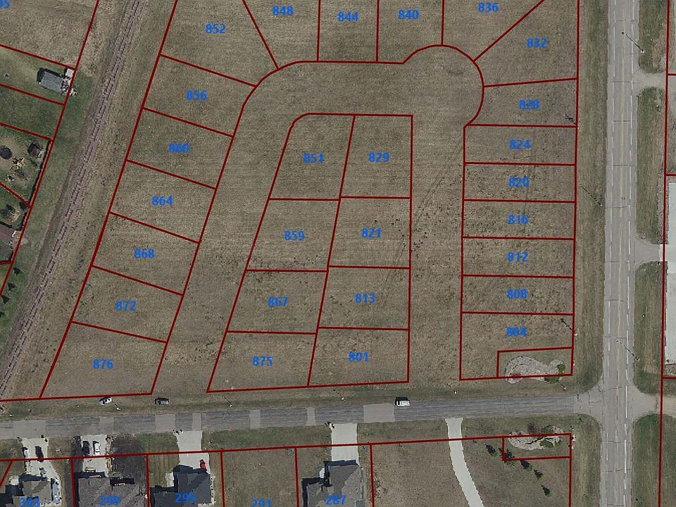 1st image of 840 Harvest Cir
