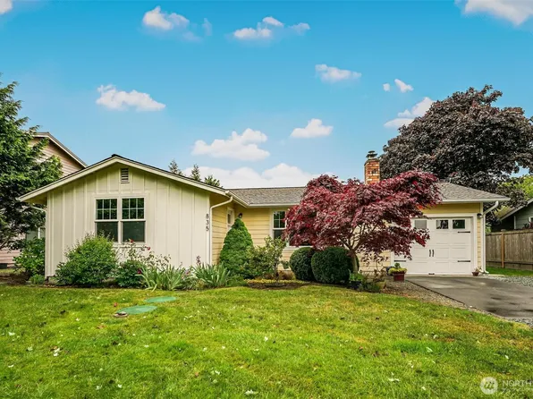835 Livingston Bay Shore Drive, Camano Island, WA 98282