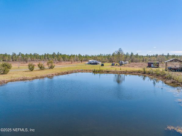 11722 FRED HARVEY Road, Sanderson, FL 32087