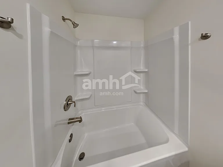 5323 Trust Dr — Photo 19