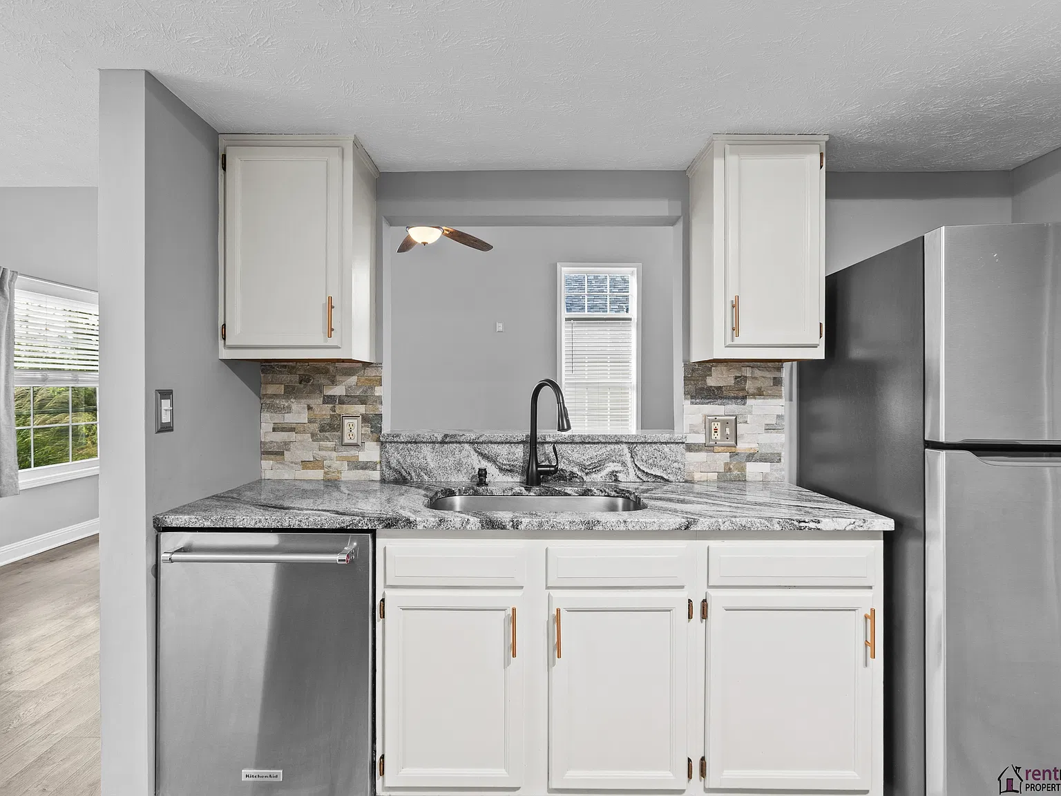 103 Timberwood Trce - 1 — Photo 4