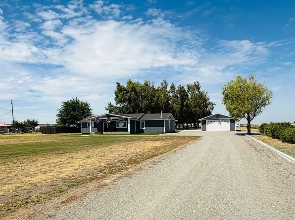 11520 State Highway 152, Dos Palos, CA 93620