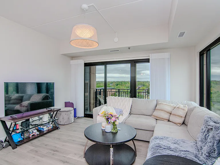 111 N Ashley St #701 — Photo 21