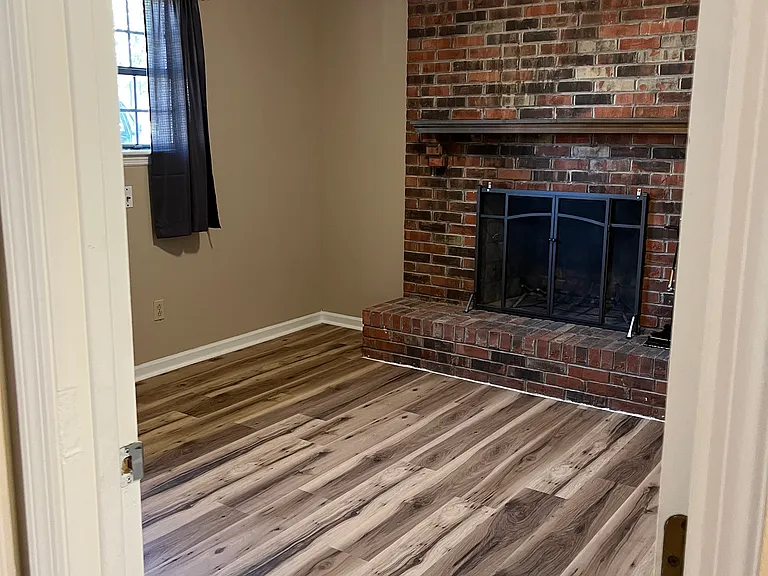 1344 Sequoia Dr — Photo 28
