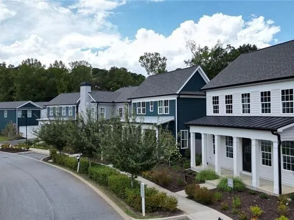 29 Hydrangea Way Unit 72, Auburn, GA 30011