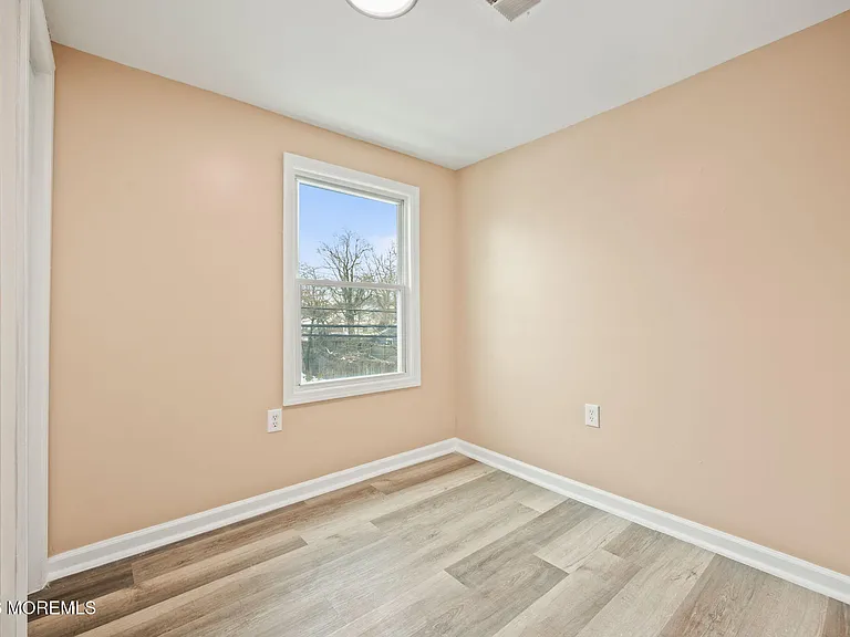 143 Center Ave #2 — Photo 8