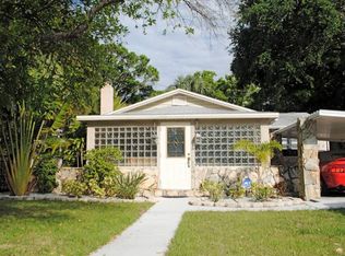 2306 52nd St S, Gulfport, FL 33707