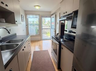 33 Taunton Rd W #28, Oshawa, ON L1G 7B4
