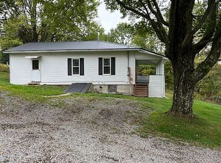 2141 Clintonville Rd, Harrisville, PA 16038