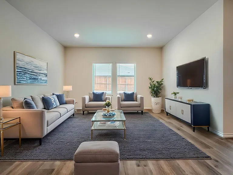 3905 Jasper Ln — Photo 2