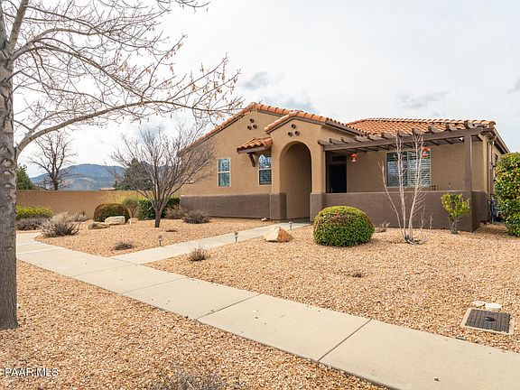 2nd image of 1790 N Swayback Rd