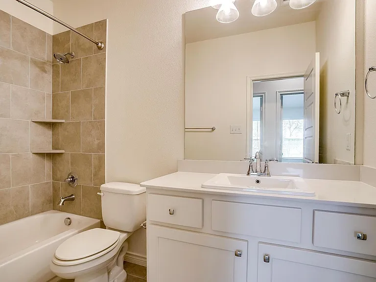 211 Athenia Dr — Photo 19