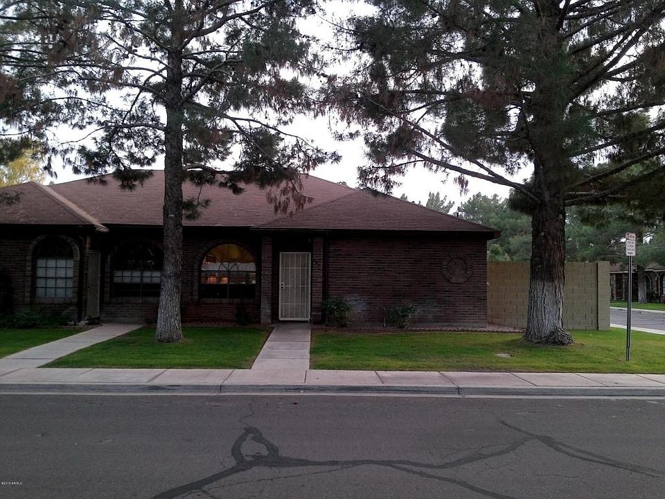 1st image of 925 E Linda Ln