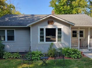 103 Lakeshore Dr, Gilmanton, NH 03237