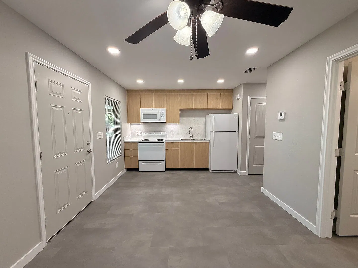 Lot 10 Lakeview @ Palmshores — Photo 3