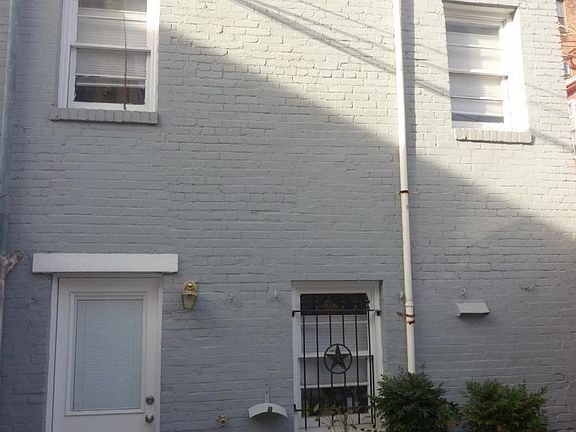 2 Story Carriage House. Patio Entrance.