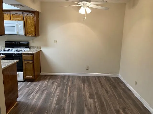 Dining Area, Option 3