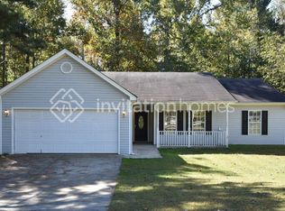 2807 James Henry Dr, Dacula, GA 30019