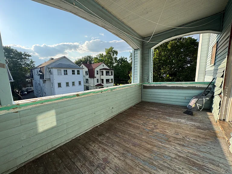 134-3 Magnolia St #3C — Photo 17