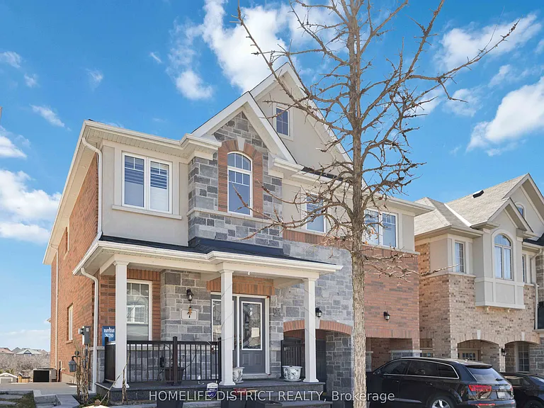 7 Mosely Cres — Photo 3