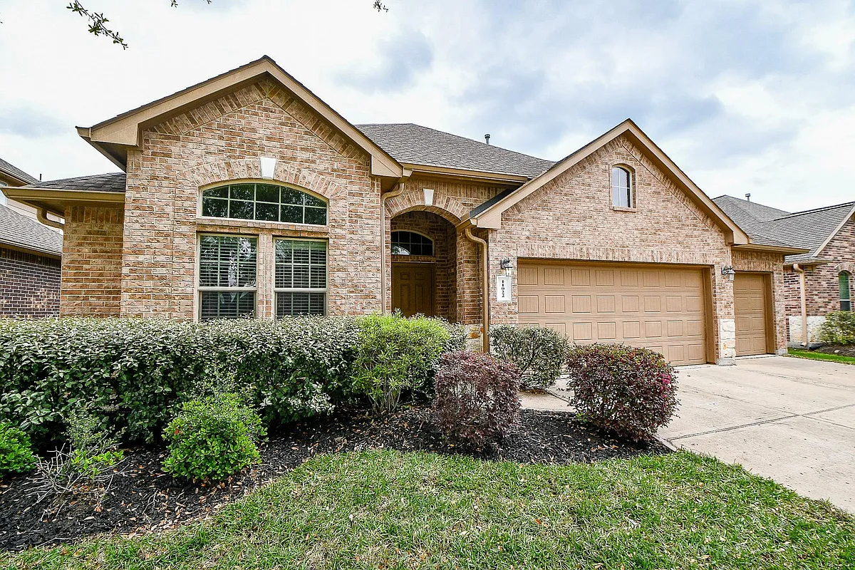 Building Photo - 11022 Ellison Ridge Dr