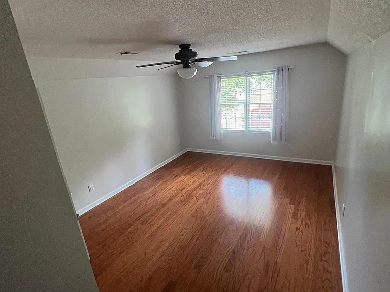 2883 Wynford Dr SW — Photo 17