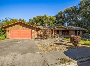 815 S Anderson St, Kennewick, WA 99336