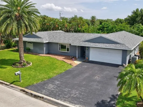 3510 Knollwood Rd, Fort Myers, FL 33919
