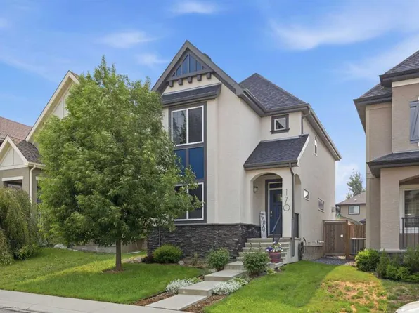 170 E Mahogany Hts SE, Calgary, AB T3M 0X6