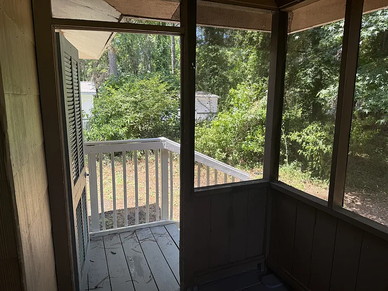 1307 Hemingway St — Photo 14