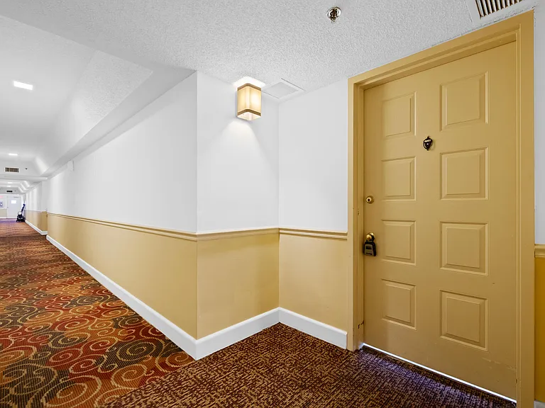 105 Lake Emerald Dr #706 — Photo 19
