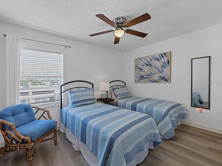 3607 E Bay Dr #206 — Photo 21