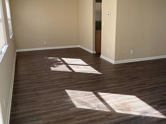 5th image of 4335 Naranja Dr S