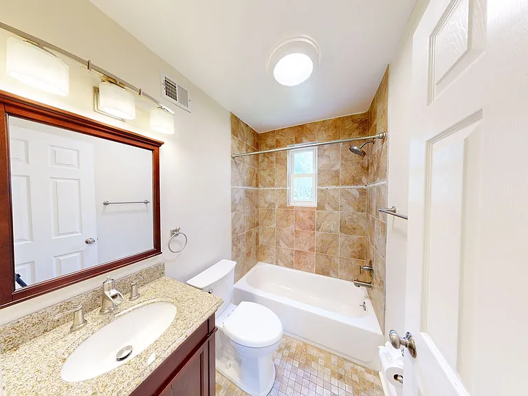 2518 Harmon Rd — Photo 8