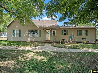 205 Linn St, Kennard, NE 68034