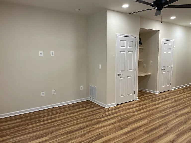 1337 Wimbledon Way #1 — Photo 10