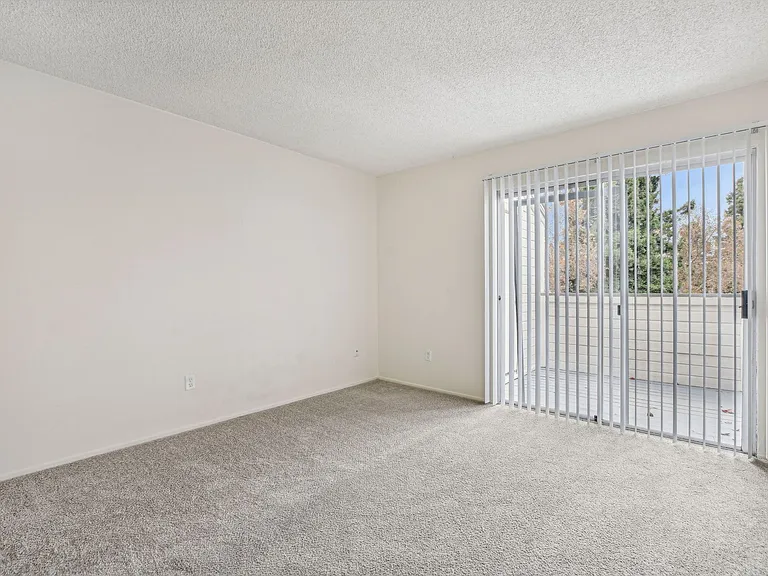 Riverview Ranch Apartments — Photo 19