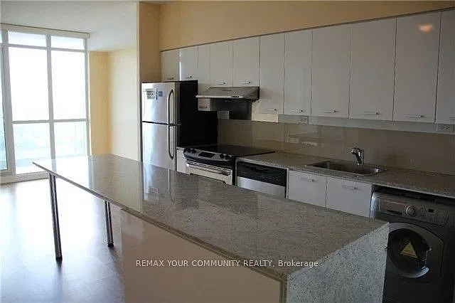 2 bed, $2,400 — Photo 4
