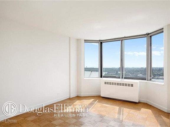 2nd image of 1735 York Ave APT 15B