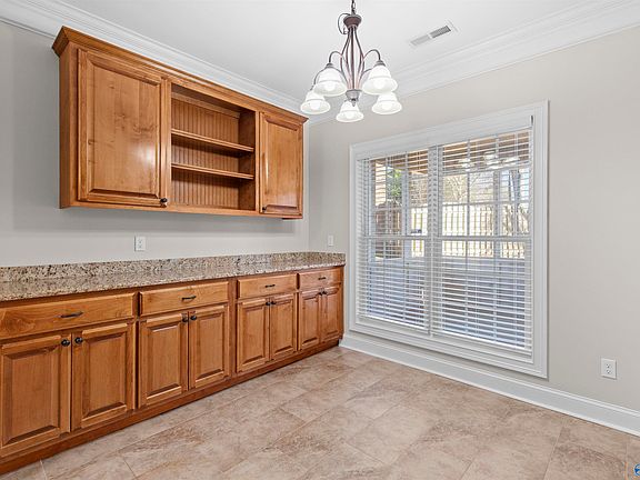 5th image of 107 Blackwood Dr